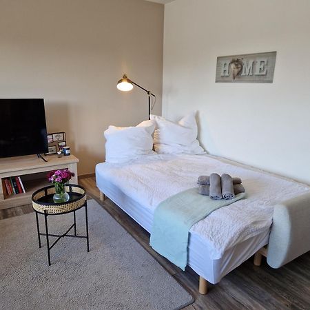 Moderne Wohnung Mit Sauna 曲尔皮希 外观 照片
