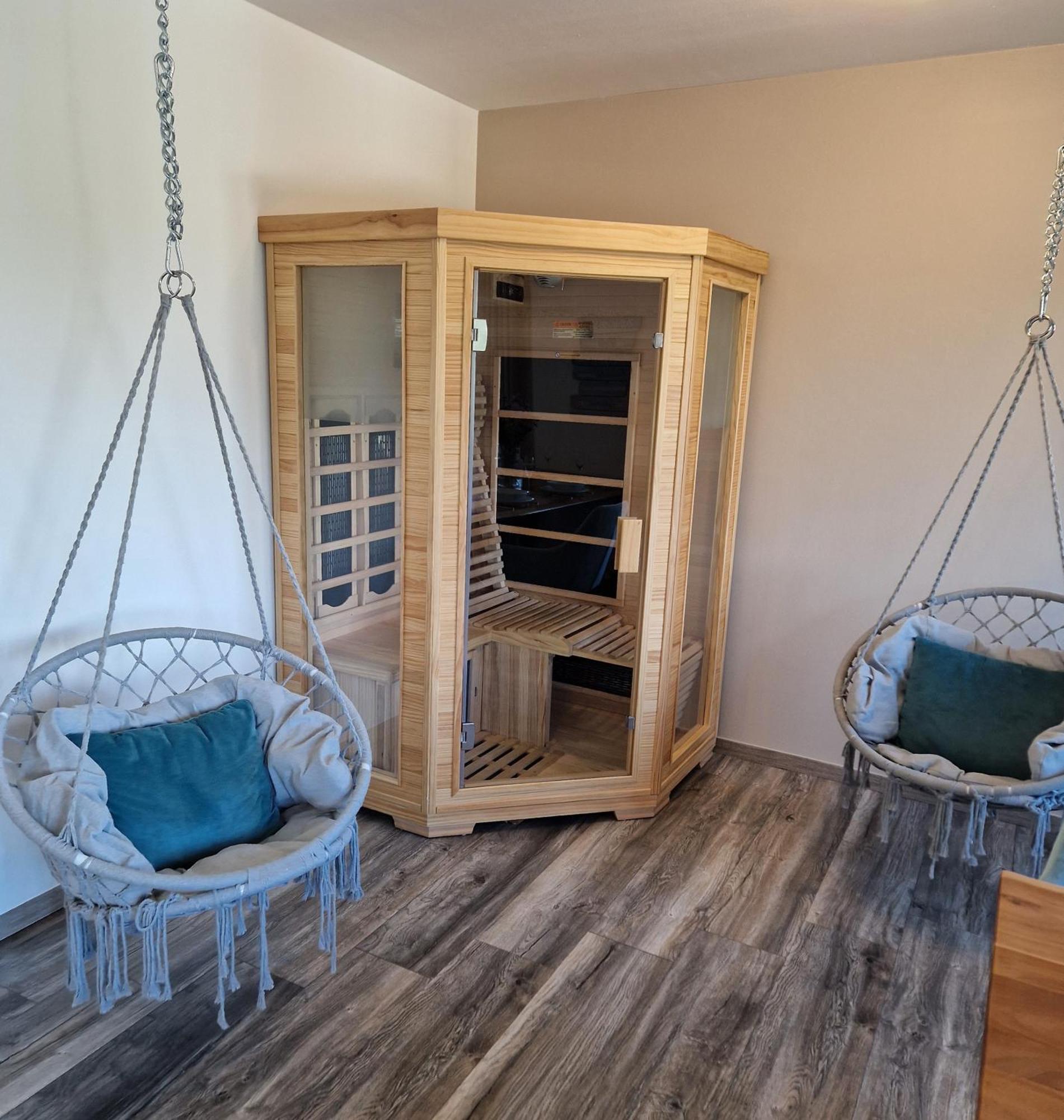 Moderne Wohnung Mit Sauna 曲尔皮希 外观 照片